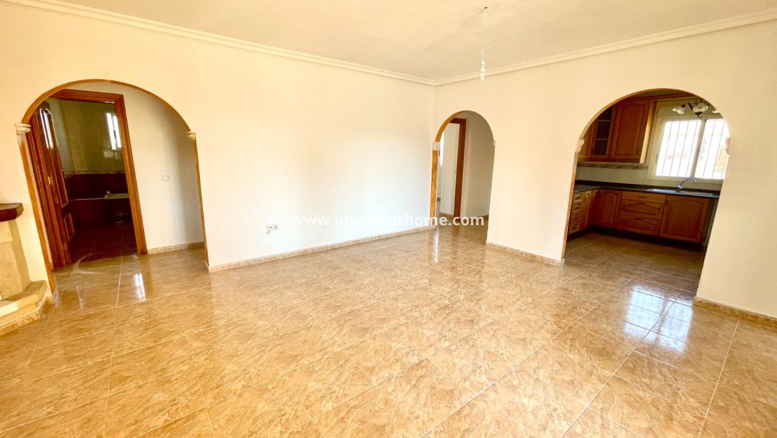 Försäljning - Villa - Catral - Costa Blanca
