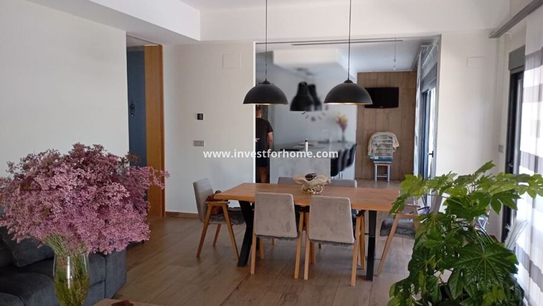 Försäljning - Villa - Daya Nueva - Costa Blanca