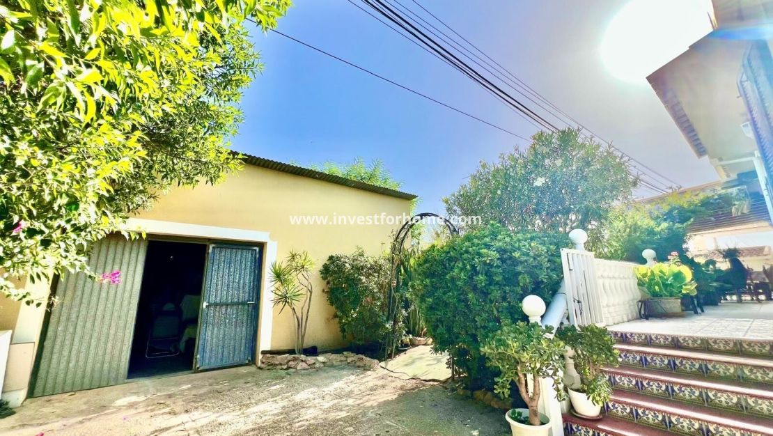 Försäljning - Villa - Daya vieja - Costa Blanca Sur
