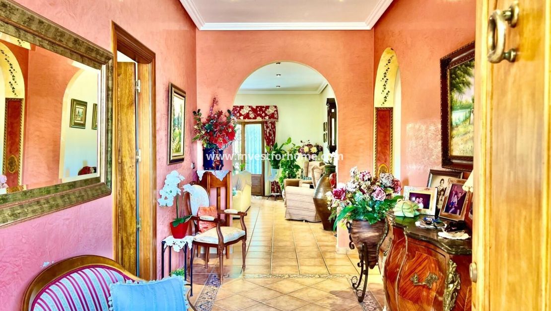 Försäljning - Villa - Daya vieja - Costa Blanca Sur