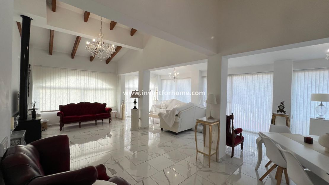 Försäljning - Villa - Dolores - Comunidad Valenciana