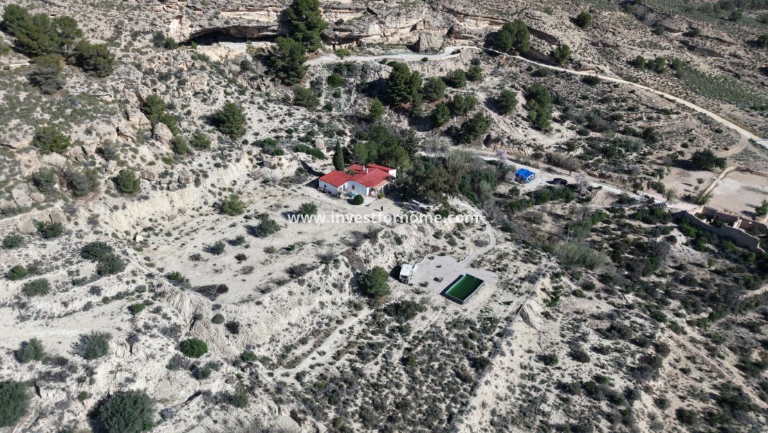 Försäljning - Villa - Fortuna - Inland