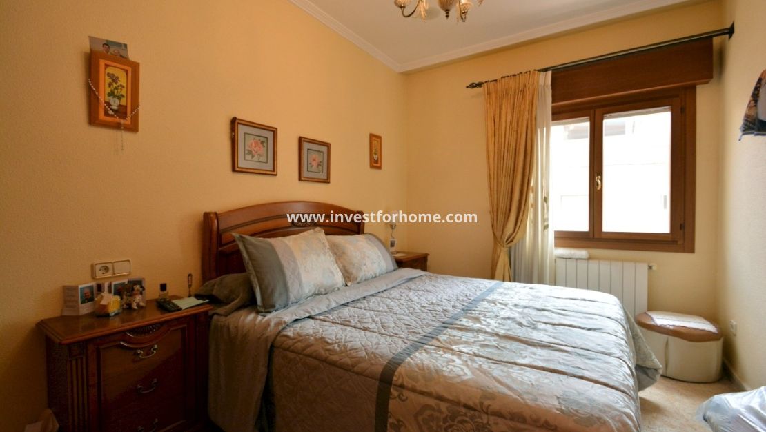 Försäljning - Villa - Guardamar del Segura - Costa Blanca