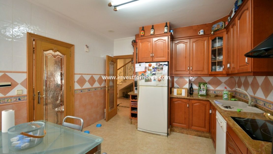 Försäljning - Villa - Guardamar del Segura - Costa Blanca