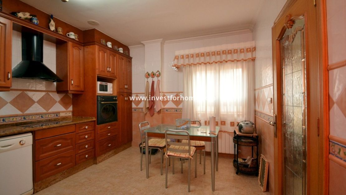 Försäljning - Villa - Guardamar del Segura - Costa Blanca