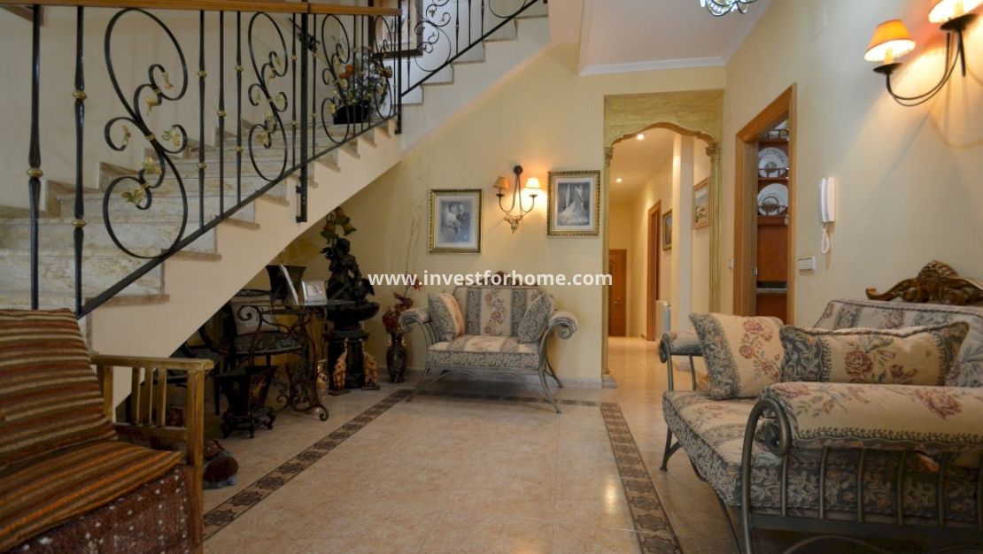 Försäljning - Villa - Guardamar del Segura - Costa Blanca