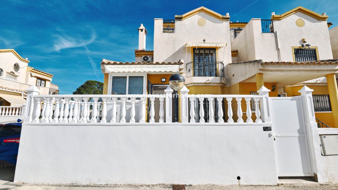 Försäljning - Villa - Guardamar del Segura - El Raso