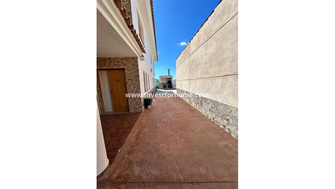 Försäljning - Villa - Los Alcázares - Las Lomas Del Rame-bahía Bella