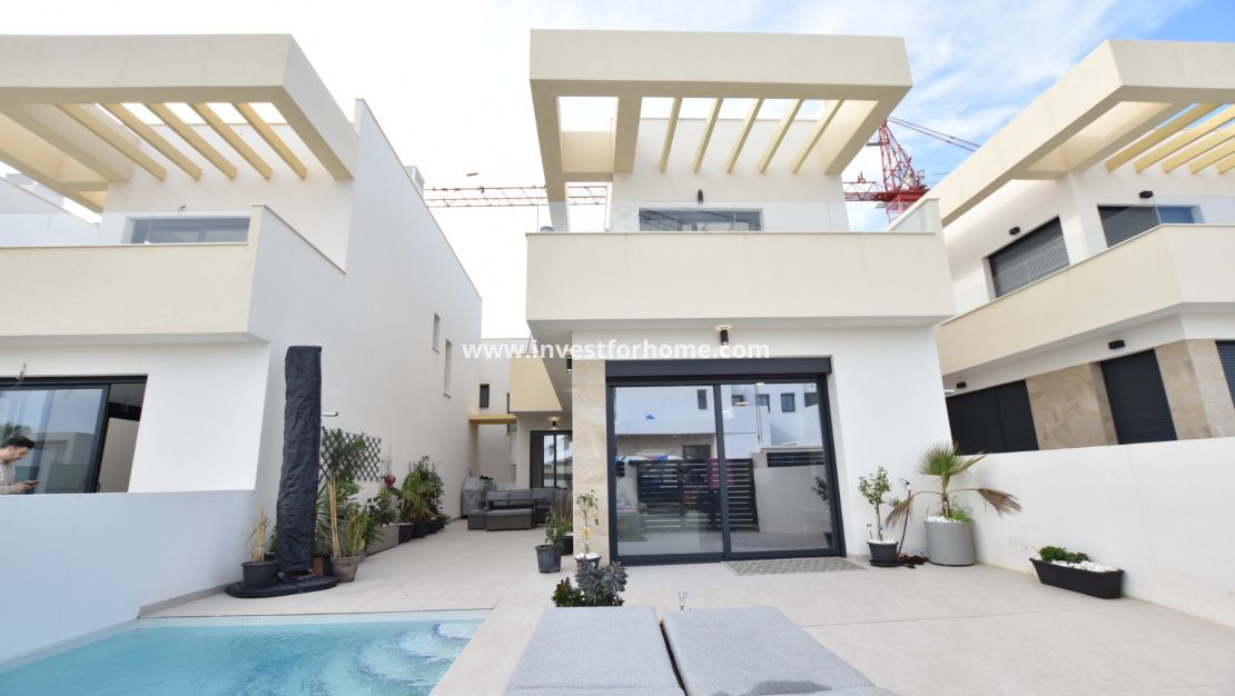 Försäljning - Villa - Los Montesinos - Costa Blanca