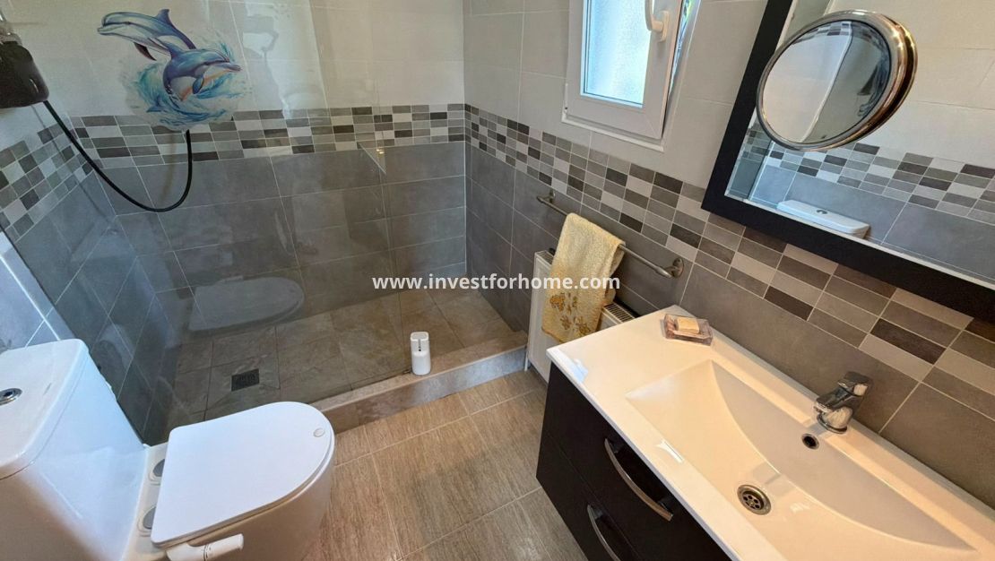 Försäljning - Villa - Los Montesinos - Costa Blanca