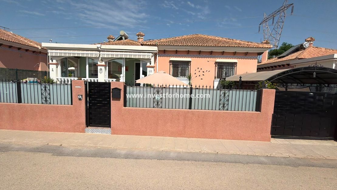 Försäljning - Villa - Los Montesinos - Costa Blanca