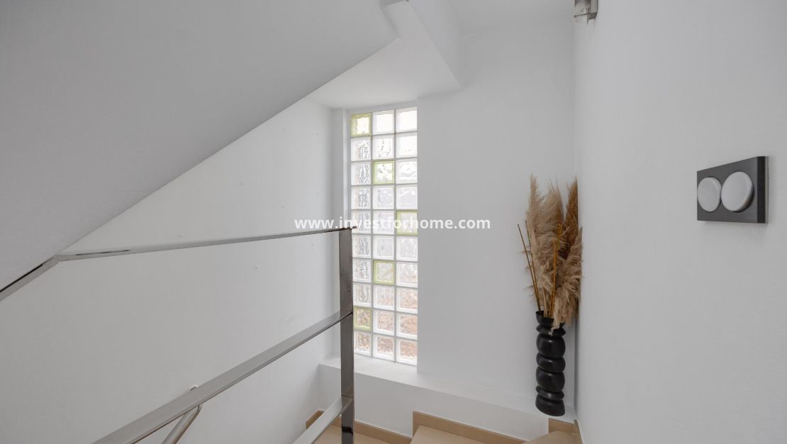 Försäljning - Villa - Los Montesinos - La Herrada