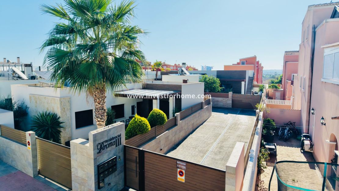 Försäljning - Villa - Los Montesinos - La Herrada