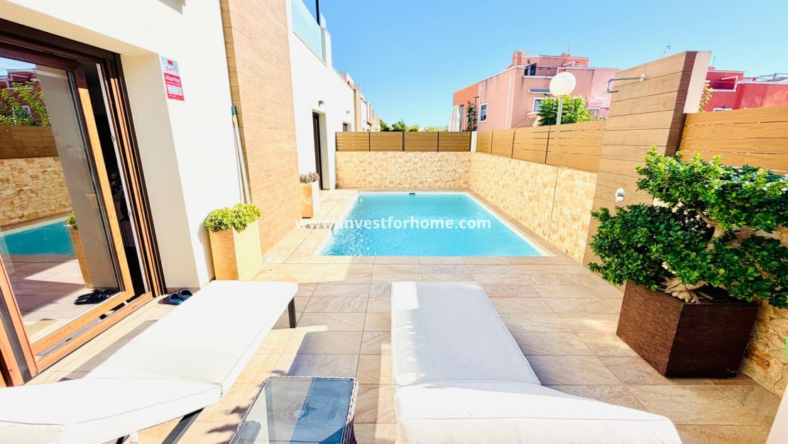 Försäljning - Villa - Los Montesinos - La Herrada