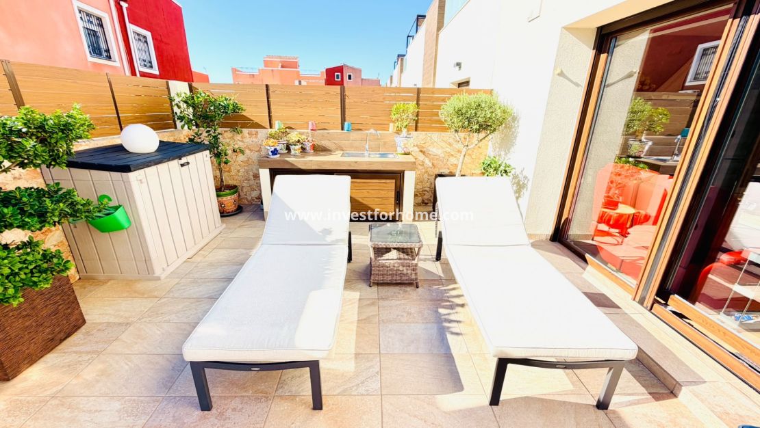Försäljning - Villa - Los Montesinos - La Herrada