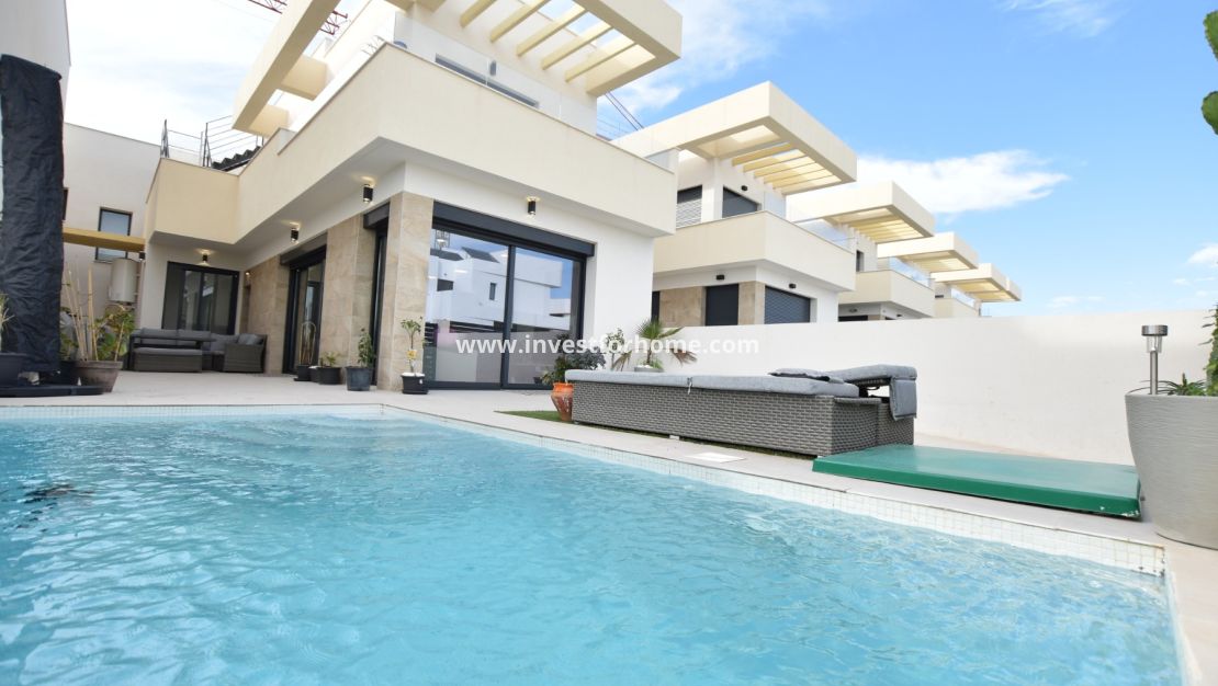 Försäljning - Villa - Los Montesinos
