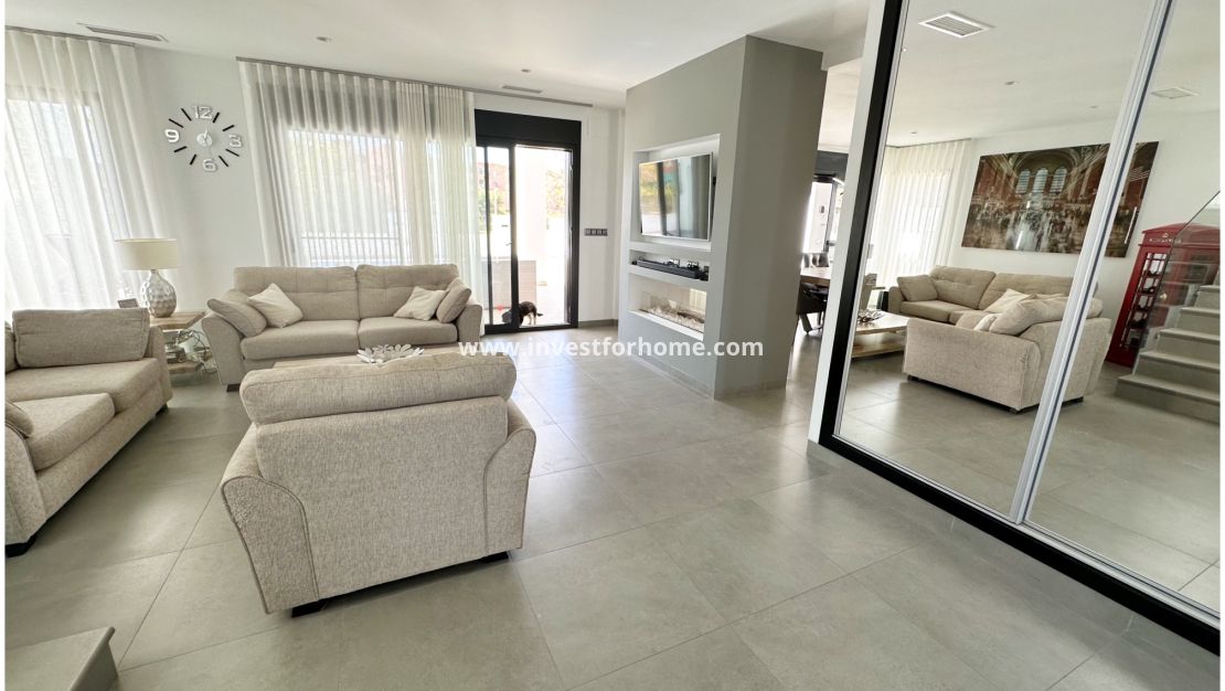 Försäljning - Villa - Mar Menor Golf Resort - Inland