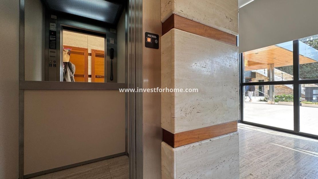 Försäljning - Villa - Orihuela Costa - Altos De Campoamor