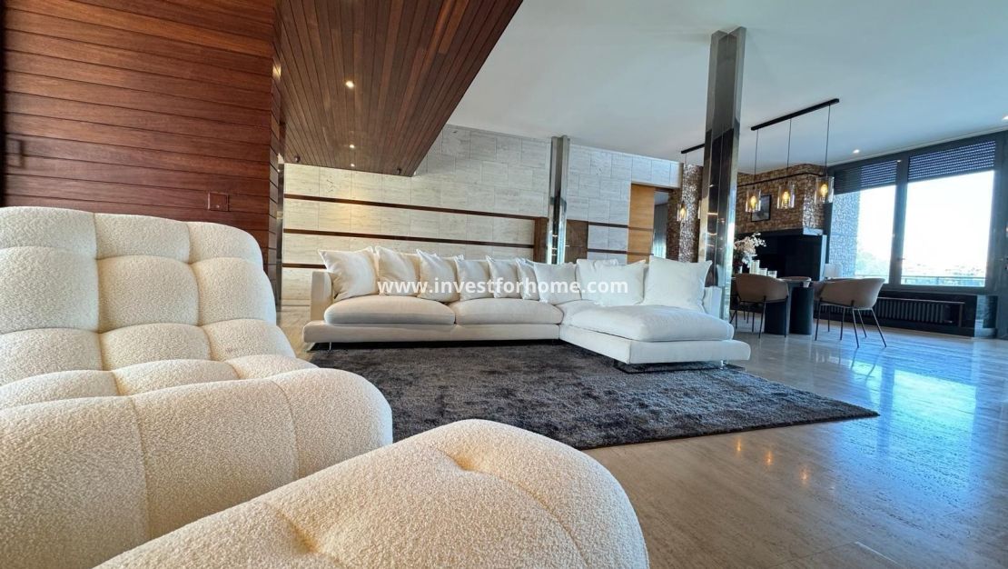 Försäljning - Villa - Orihuela Costa - Altos De Campoamor