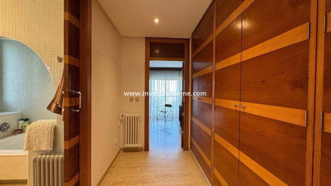 Försäljning - Villa - Orihuela Costa - Altos De Campoamor