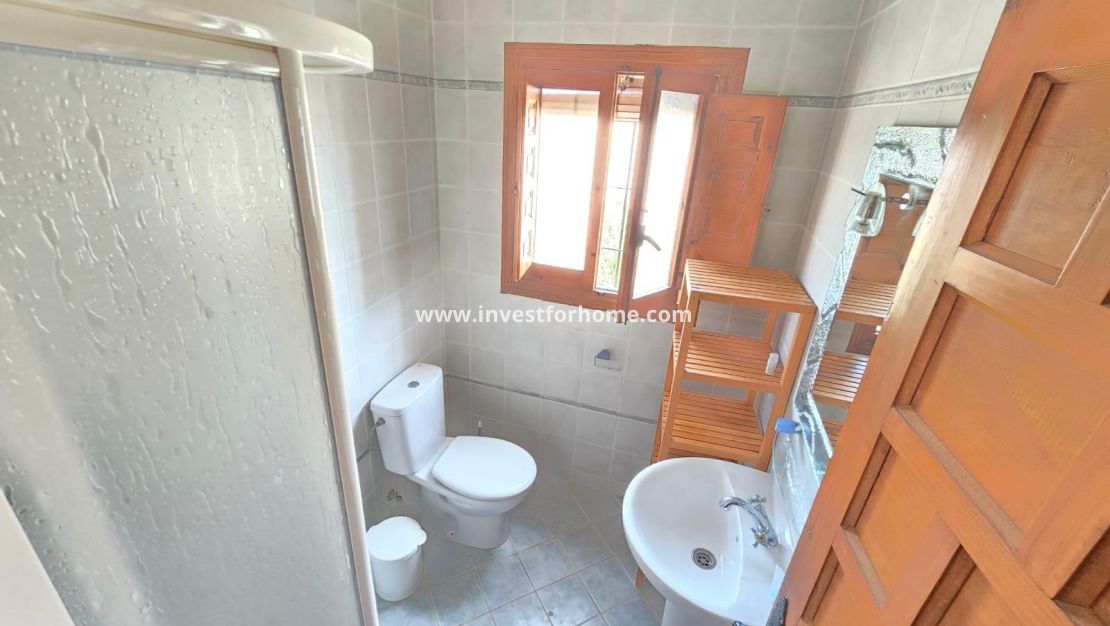 Försäljning - Villa - Orihuela Costa - Cabo Roig