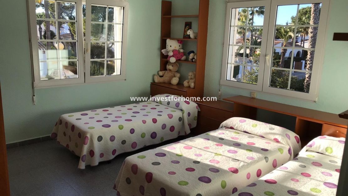 Försäljning - Villa - Orihuela Costa - Cabo Roig