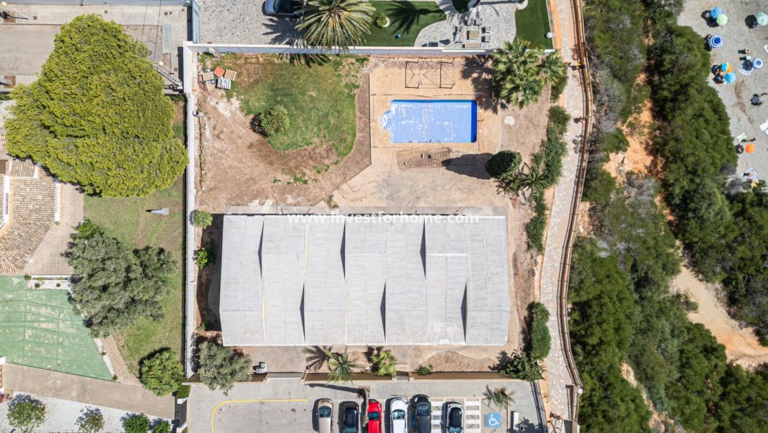 Försäljning - Villa - Orihuela Costa - Cabo Roig