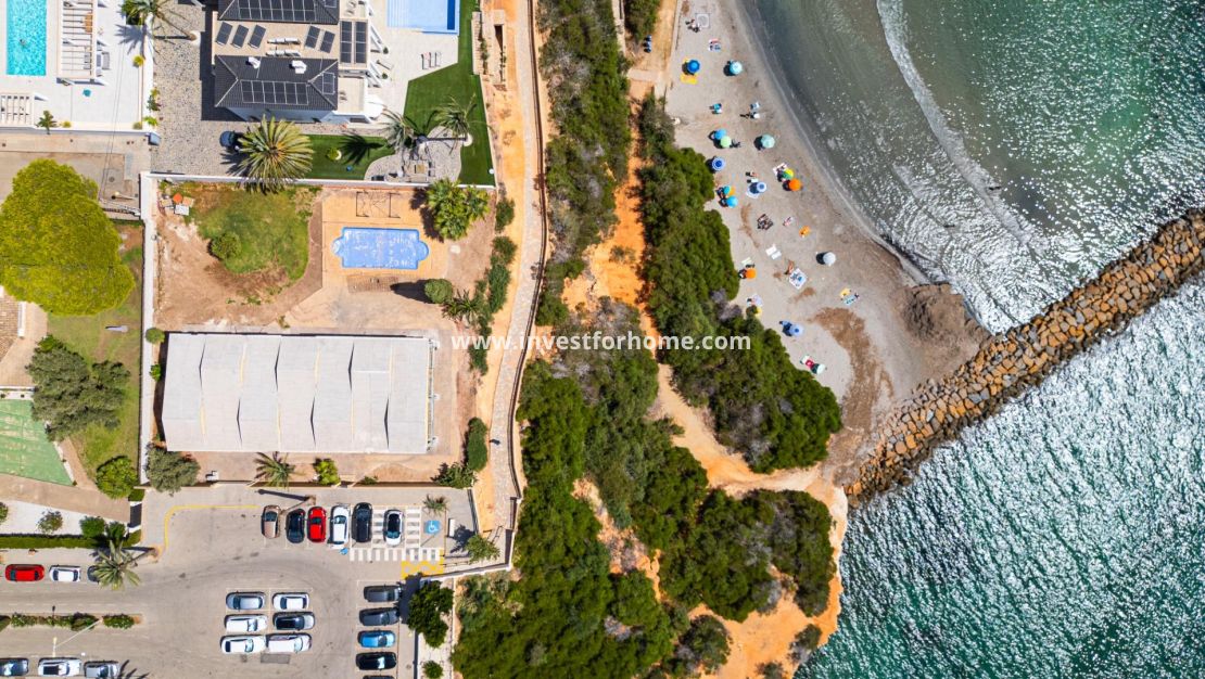 Försäljning - Villa - Orihuela Costa - Cabo Roig