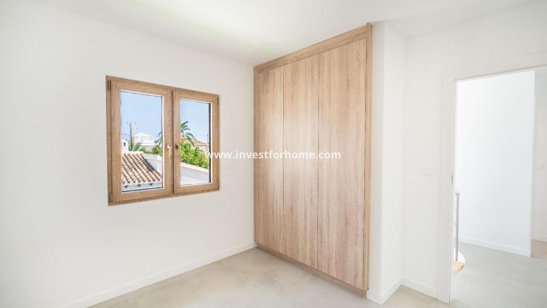 Försäljning - Villa - Orihuela Costa - Cabo Roig