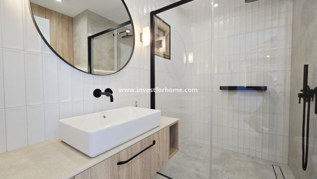 Försäljning - Villa - Orihuela Costa - Cabo Roig