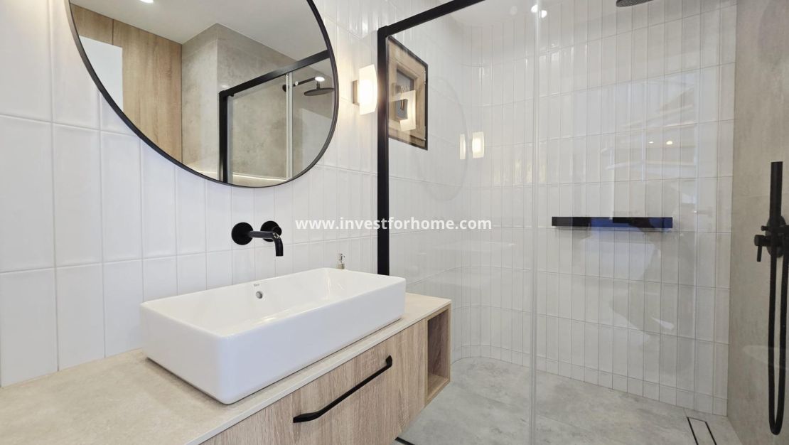Försäljning - Villa - Orihuela Costa - Cabo Roig