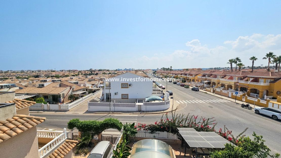 Försäljning - Villa - Orihuela Costa - Cabo Roig