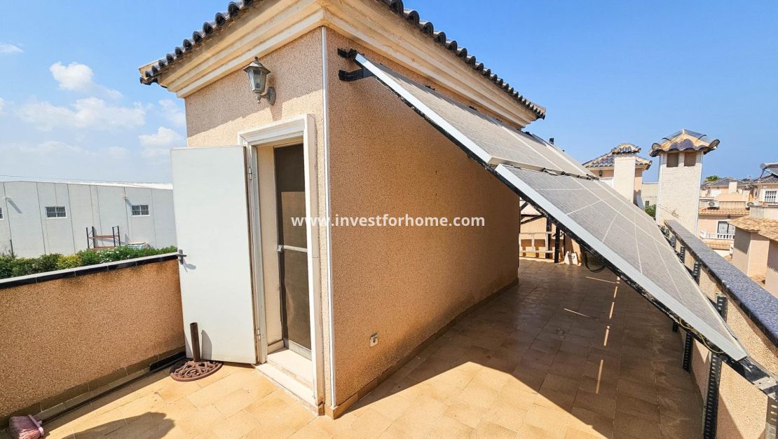Försäljning - Villa - Orihuela Costa - Cabo Roig