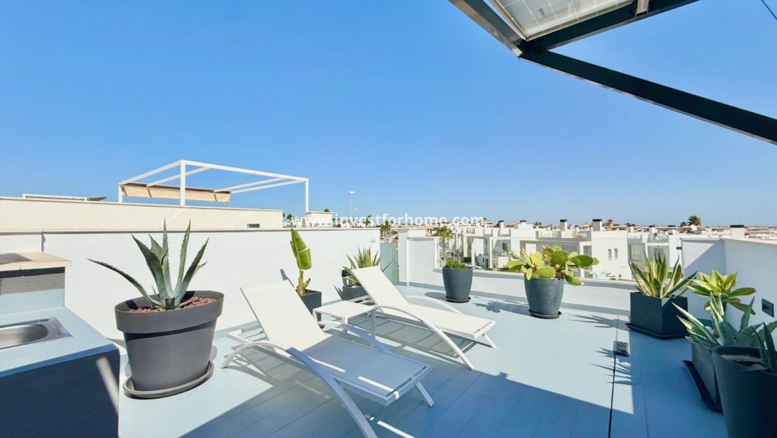 Försäljning - Villa - Orihuela Costa - Cabo Roig