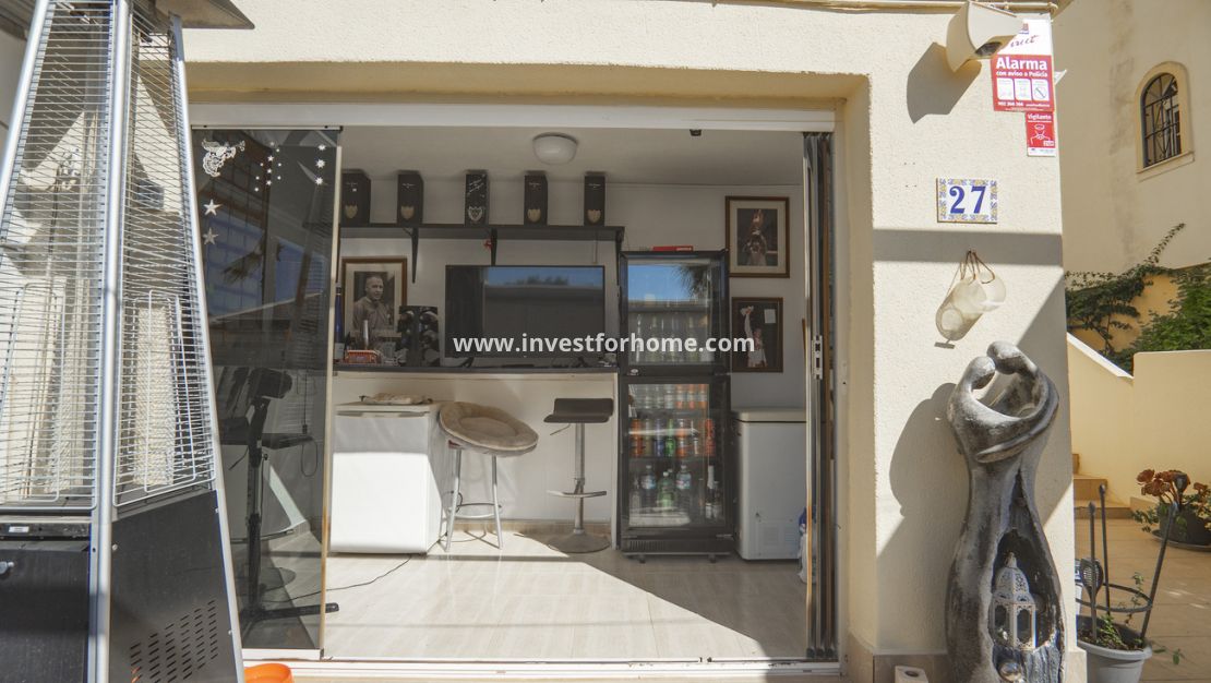 Försäljning - Villa - Orihuela Costa - Calle Mayor