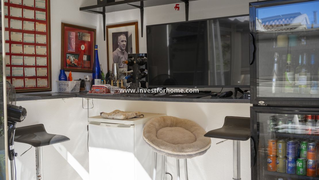 Försäljning - Villa - Orihuela Costa - Calle Mayor