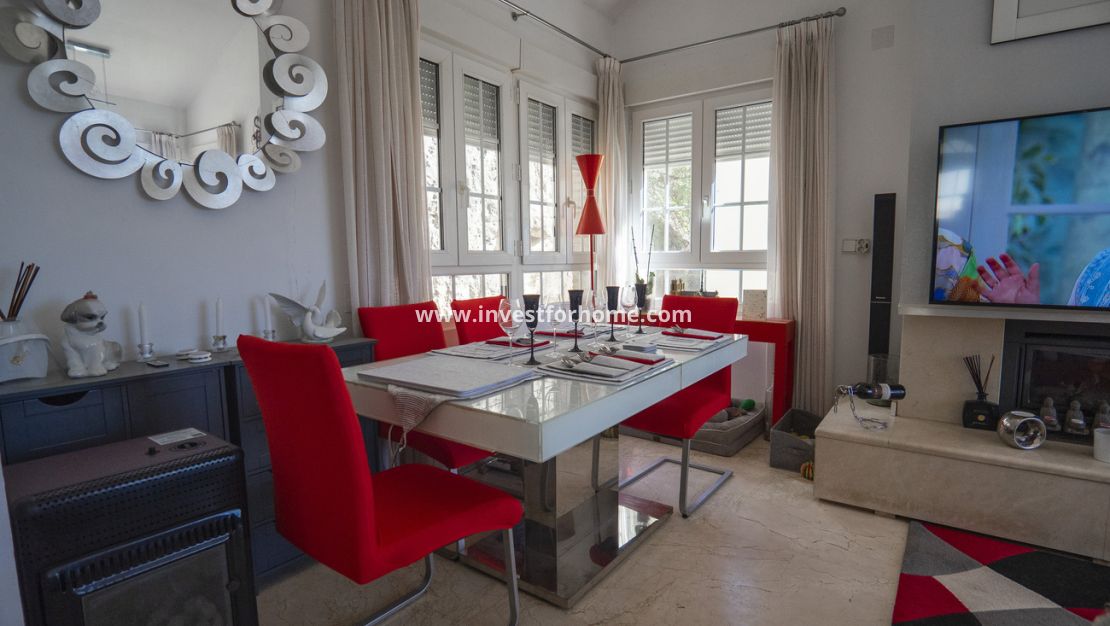 Försäljning - Villa - Orihuela Costa - Calle Mayor