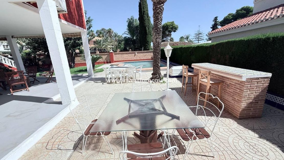 Försäljning - Villa - Orihuela Costa - Campoamor