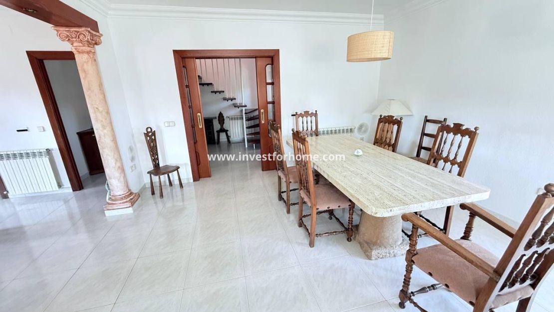 Försäljning - Villa - Orihuela Costa - Campoamor