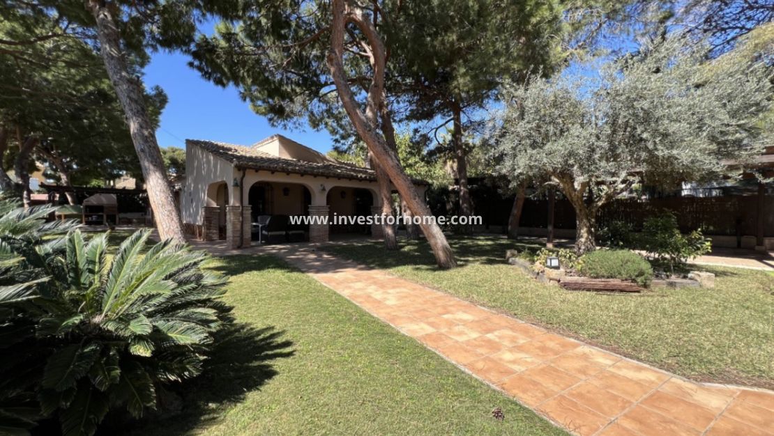 Försäljning - Villa - Orihuela Costa - Costa Blanca