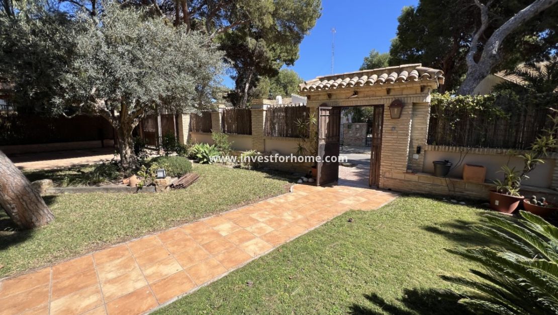 Försäljning - Villa - Orihuela Costa - Costa Blanca