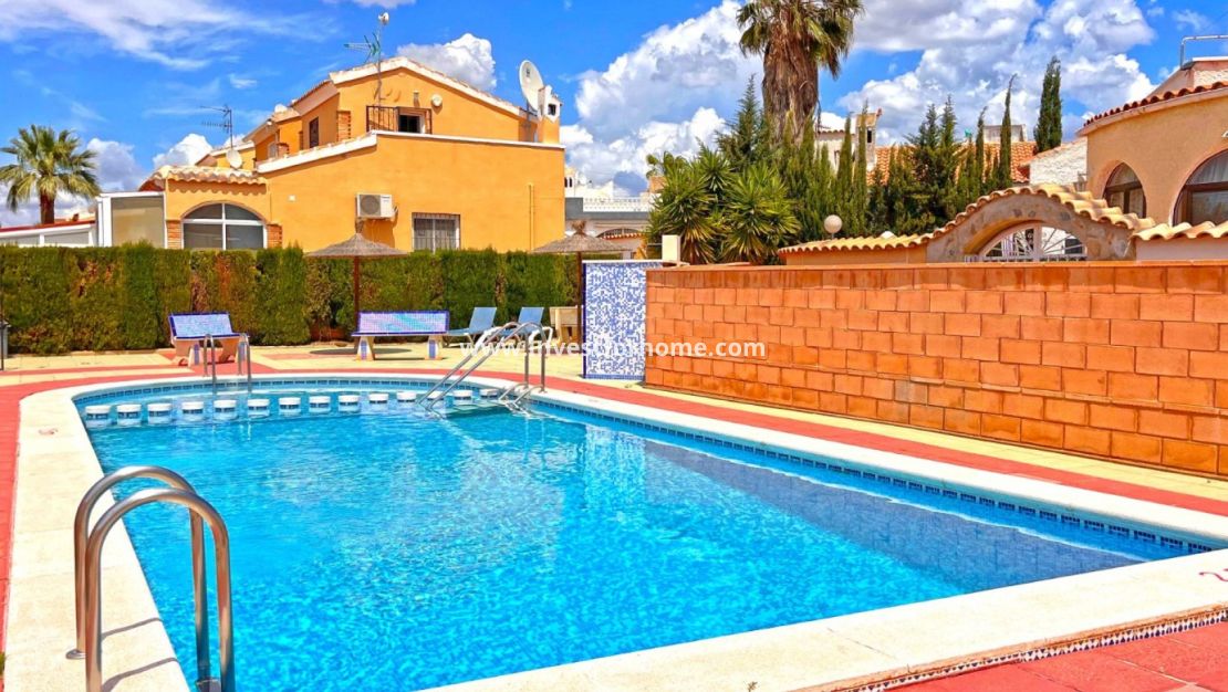 Försäljning - Villa - Orihuela Costa - Costa Blanca