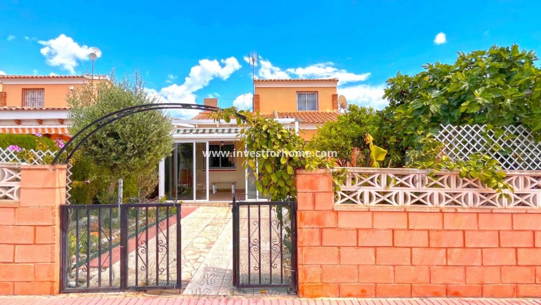 Försäljning - Villa - Orihuela Costa - Costa Blanca