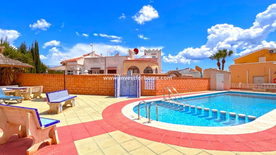 Försäljning - Villa - Orihuela Costa - Costa Blanca