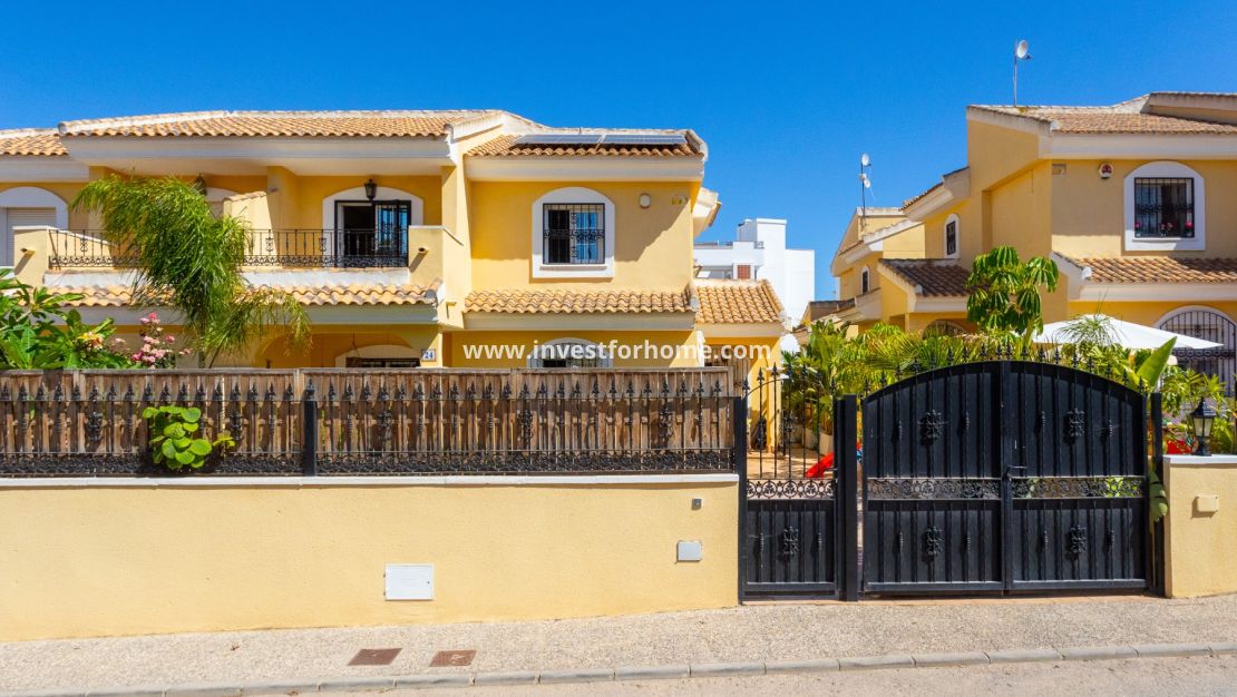 Försäljning - Villa - Orihuela Costa - Costa Blanca