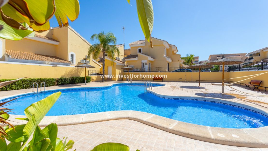 Försäljning - Villa - Orihuela Costa - Costa Blanca