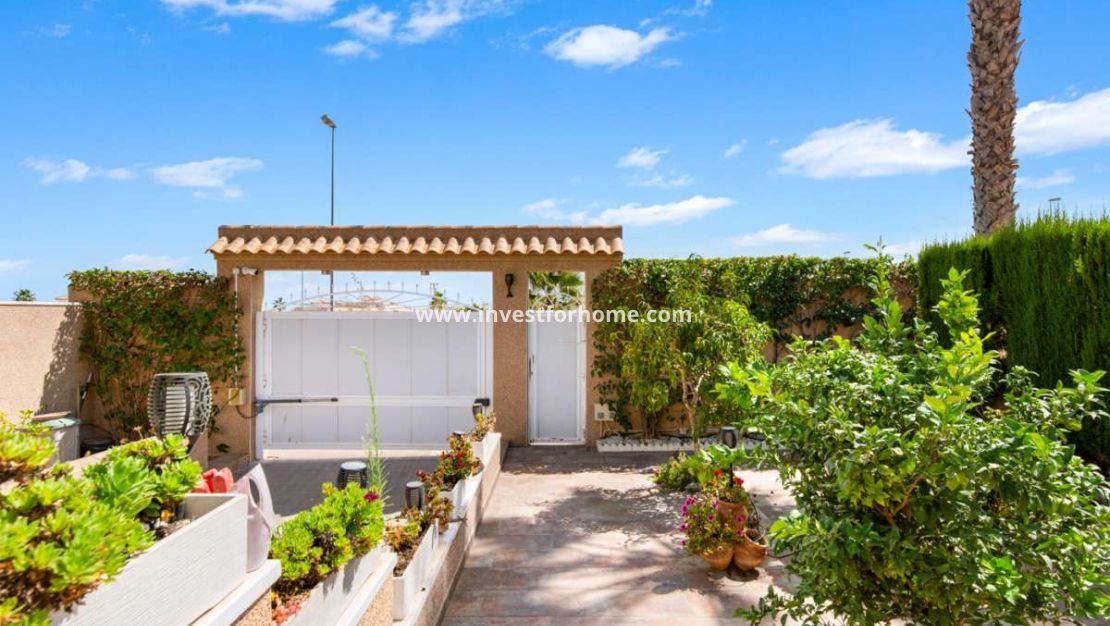 Försäljning - Villa - Orihuela Costa - Costa Blanca