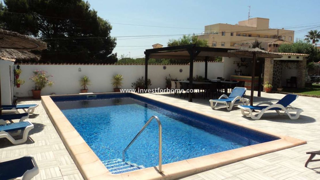 Försäljning - Villa - Orihuela Costa - Costa Blanca