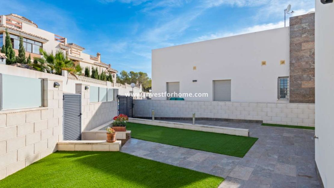 Försäljning - Villa - Orihuela Costa - Costa Blanca