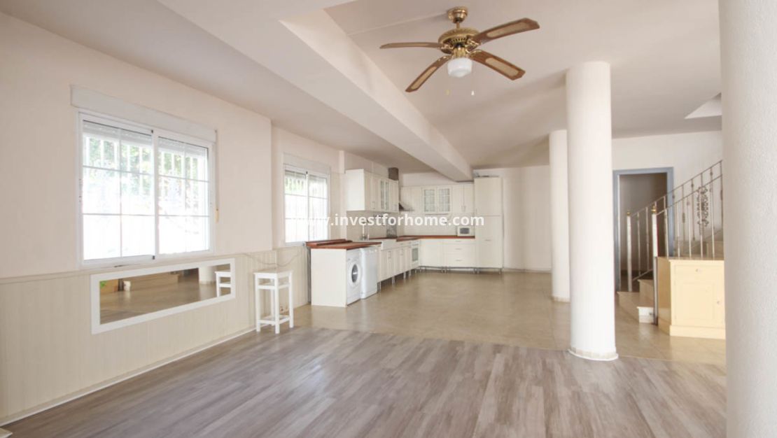 Försäljning - Villa - Orihuela Costa - Costa Blanca